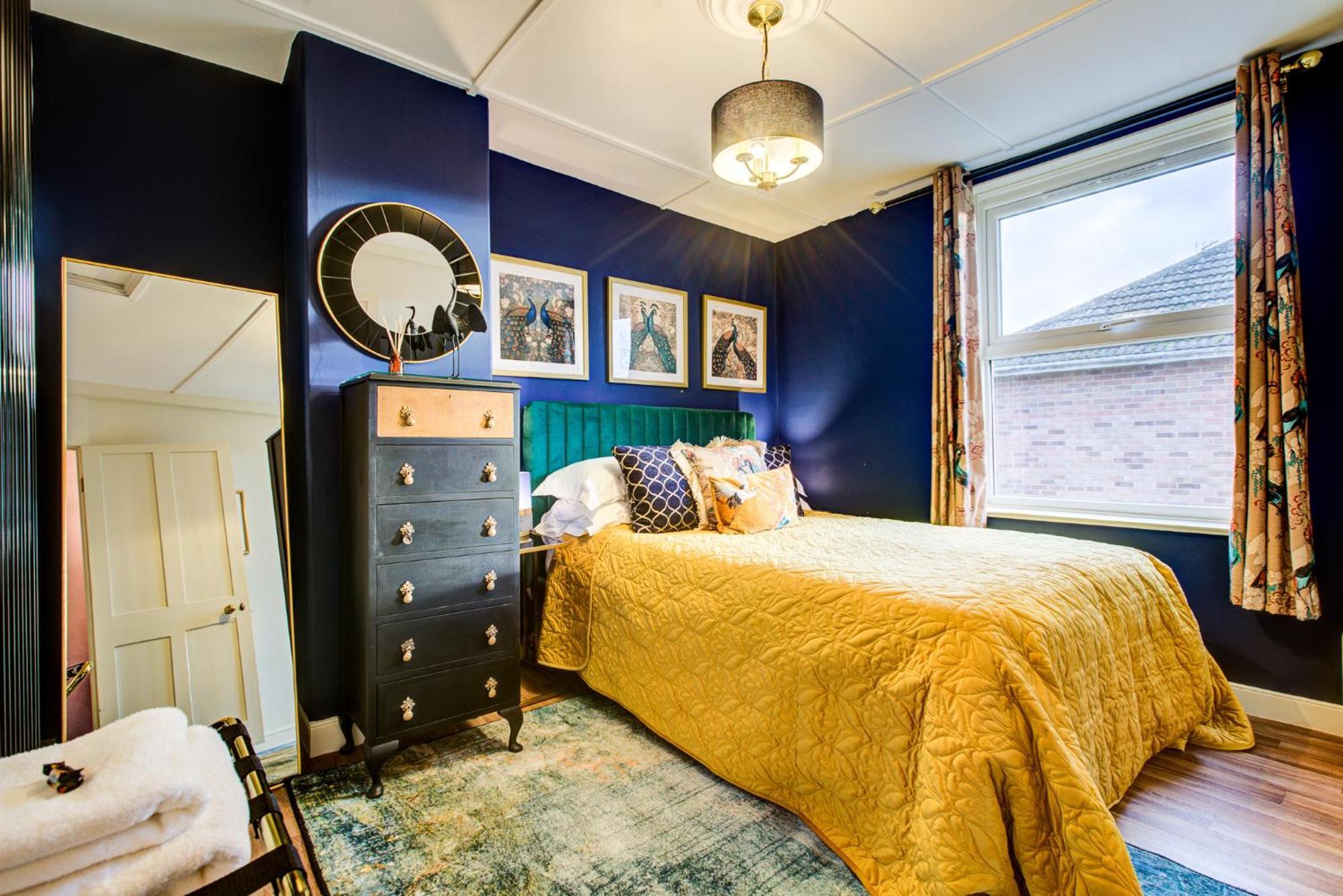 Queens Cottage, Wivenhoe Stylish, Plush, Cosy, Convenient & Quirky, 2X Double Bed Period Cottage Plus Patio - 9 Min Walk Train, 4 Min Walk High Street Pubs, Restaurants, Shops Esterno foto