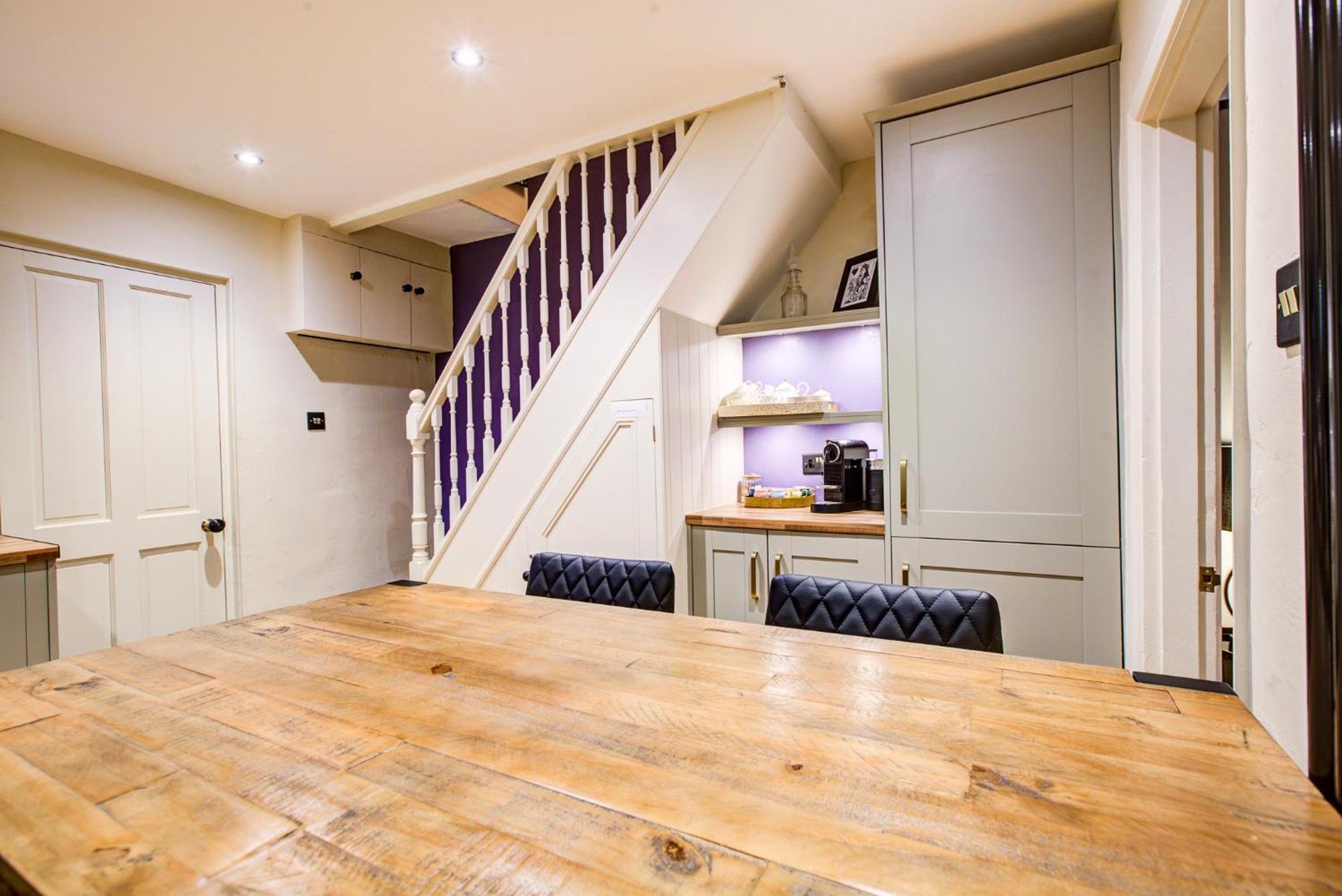Queens Cottage, Wivenhoe Stylish, Plush, Cosy, Convenient & Quirky, 2X Double Bed Period Cottage Plus Patio - 9 Min Walk Train, 4 Min Walk High Street Pubs, Restaurants, Shops Esterno foto